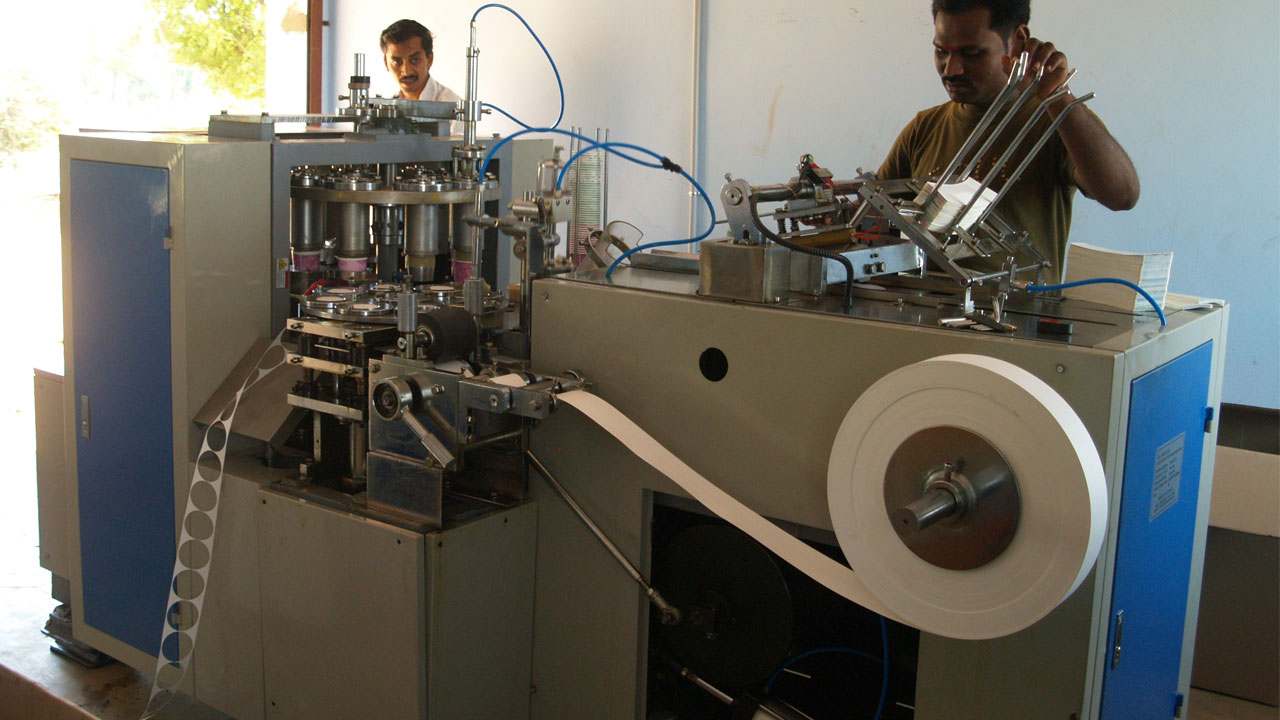 Image of Blue Bird's Machinery paper cup making machine